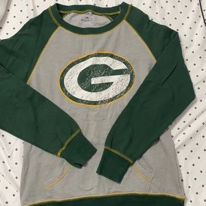 Green Bay Packers pullover with front pocket